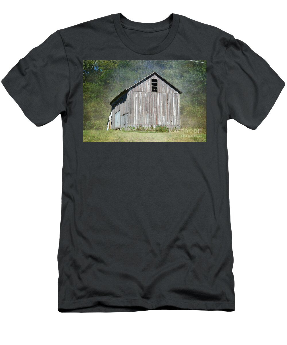 Abandoned Vintage Barn in Illinois Pamela Briggs Luther T-Shirt