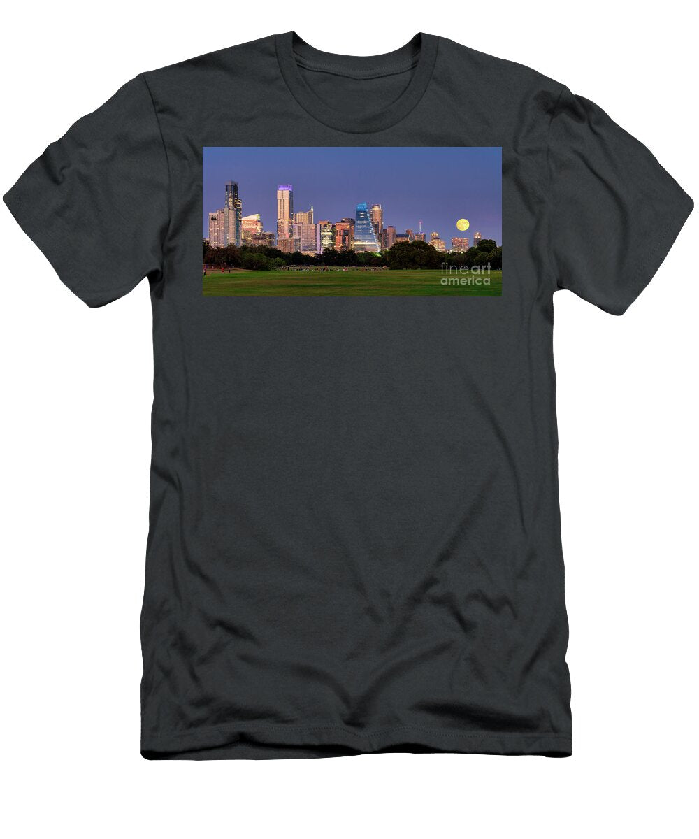 Austin Skyline with Blue Super Moon Pano 2 Bee Creek Photography Tod and Cynthia T-Shirt