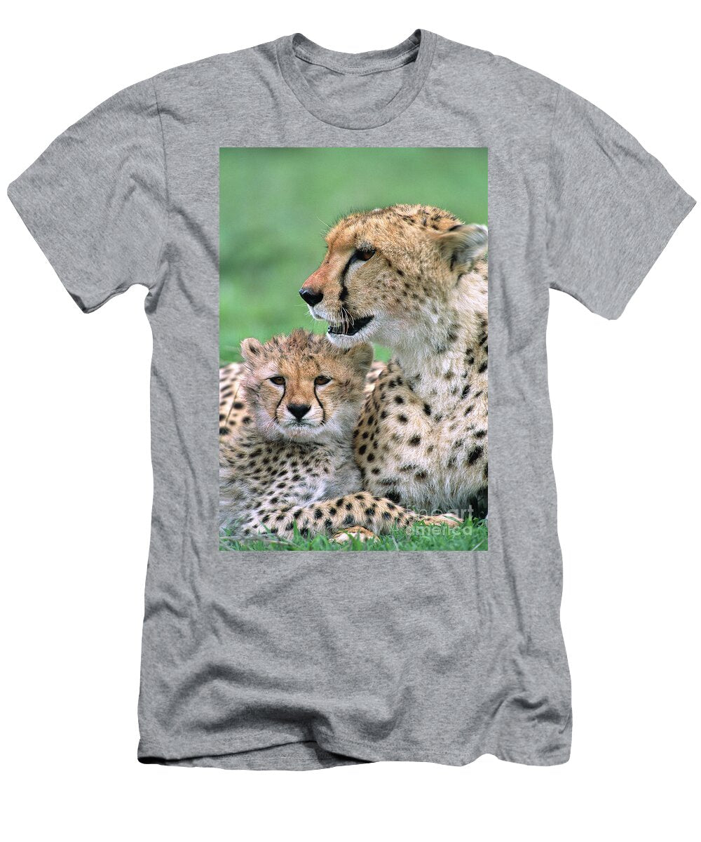 Cheetah Mother and Cub Masai Mara T-Shirt