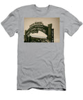 Santa Monica Pier Sign David Millenheft T-Shirt
